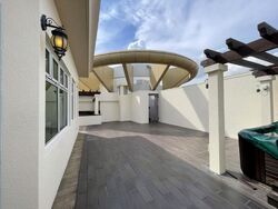 Queens (D3), Condominium #497079351